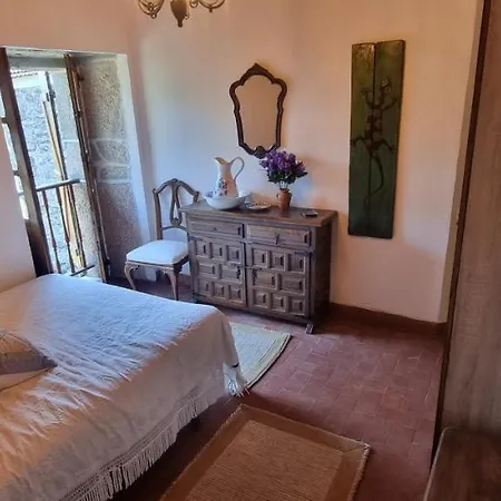 Ferienhaus De 300 Anos Con Silencio Y Tranquilidad