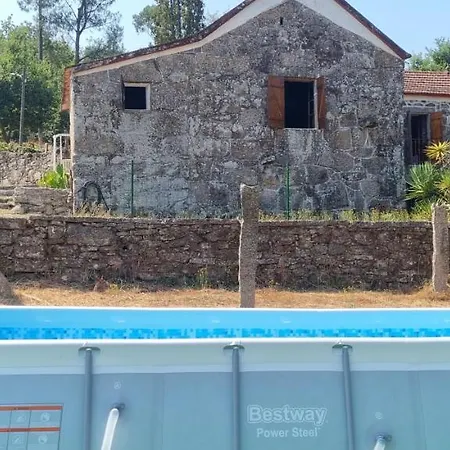 De 300 Anos Con Silencio Y Tranquilidad Ponteareas