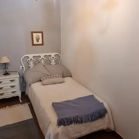 De 300 Anos Con Silencio Y Tranquilidad Feriehus Ponteareas