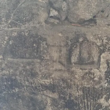 De 300 Anos Con Silencio Y Tranquilidad *