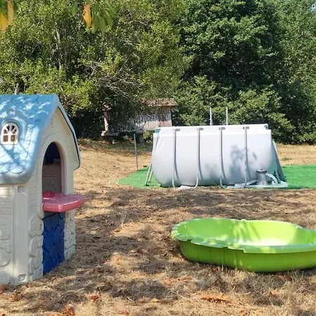 De 300 Anos Con Silencio Y Tranquilidad Ferienhaus Ponteareas