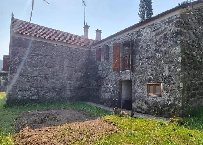 De 300 Anos Con Silencio Y Tranquilidad * Ponteareas